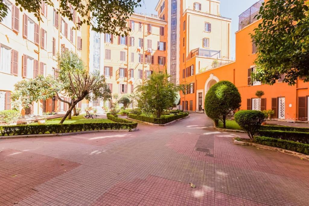 L&l Cozy 2-bdr In San Giovanni District Apartment