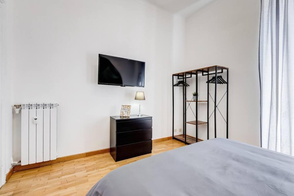 L&l Cozy 2-bdr In San Giovanni District Apartment
