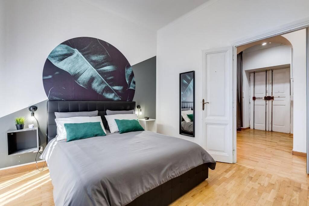 Apartment L&l Cozy 2-bdr In San Giovanni District *