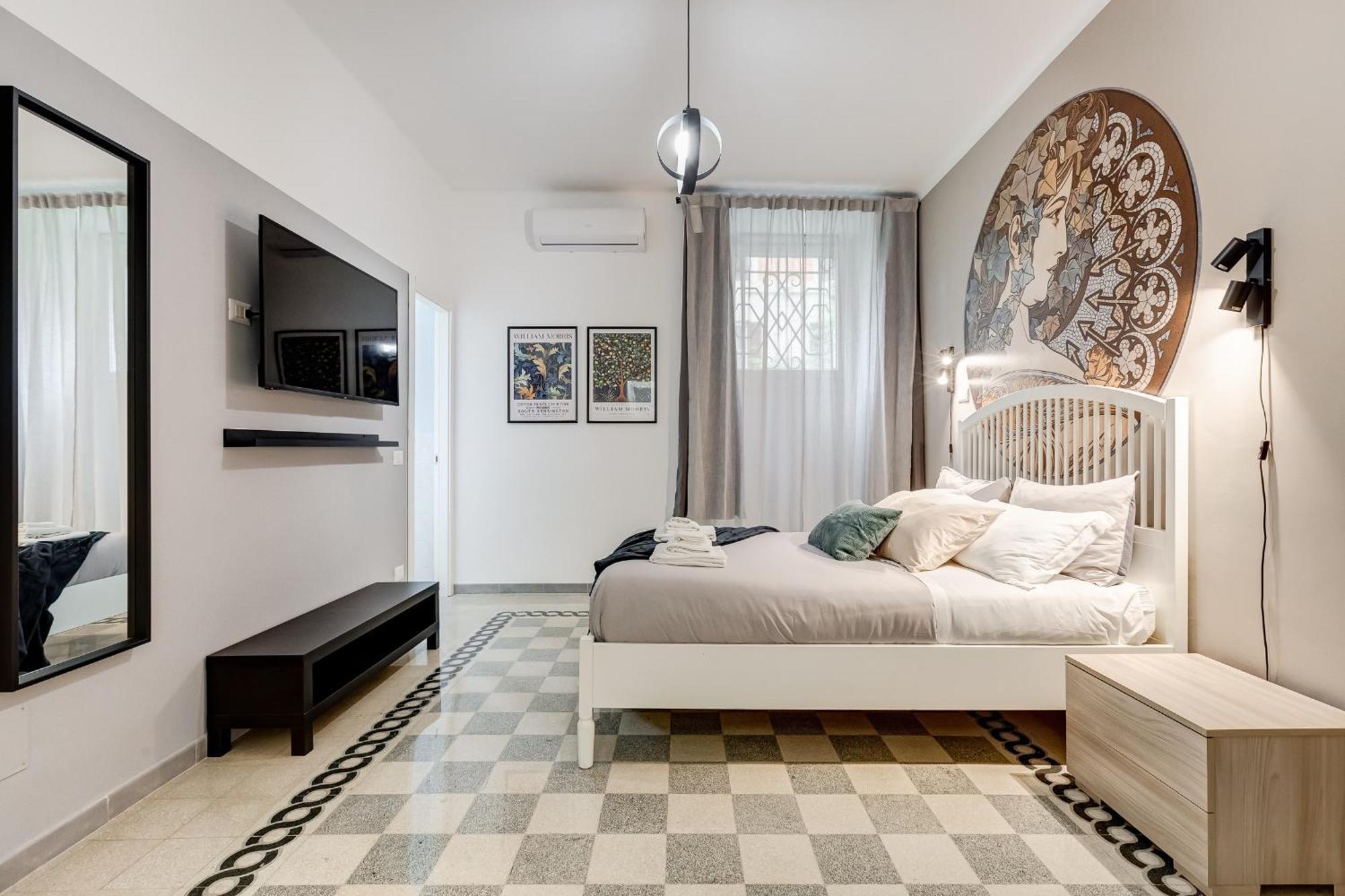 L&l Cozy 2-bdr In San Giovanni District Apartment *
